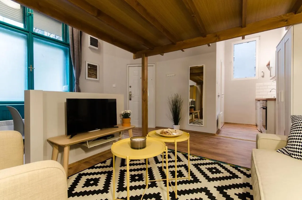 Sesame Light Apartment Budapest